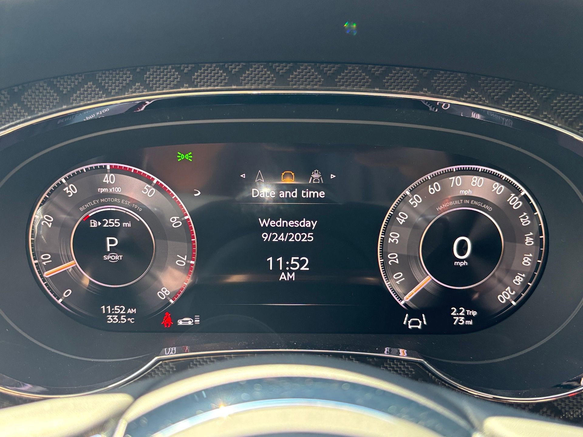 New 2025 Bentley Bentayga image 53
