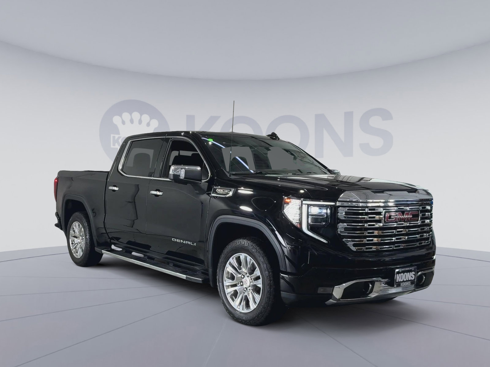 Used 2023 GMC Sierra 1500 Denali w/ Technology Package image 2