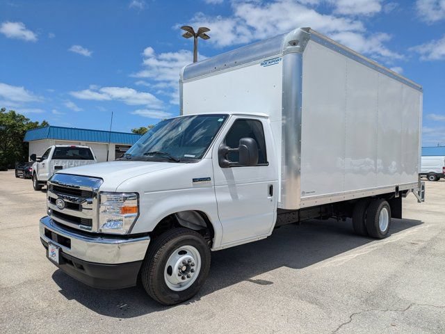 New 2026 Ford E-450 and Econoline 450 Super Duty w/ Power Equipment Group RWD image 2