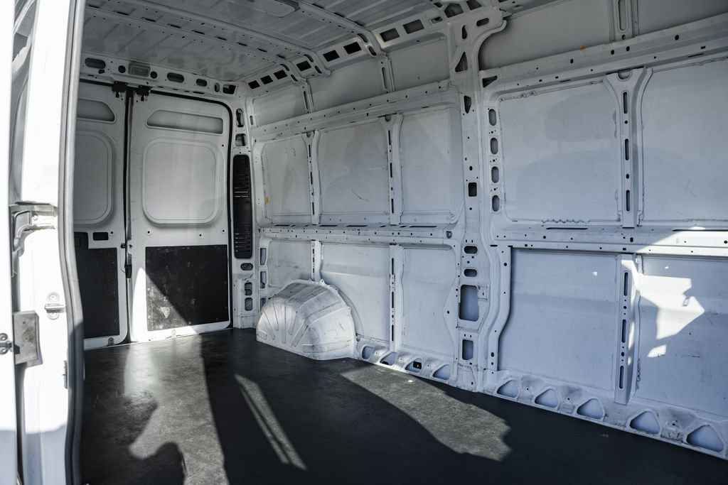 Used 2023 RAM ProMaster 2500 image 33