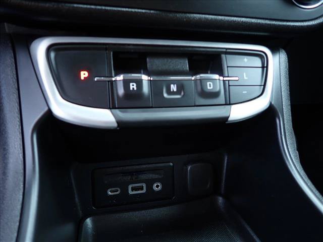 Used 2024 GMC Terrain SLT AWD/4WD image 20