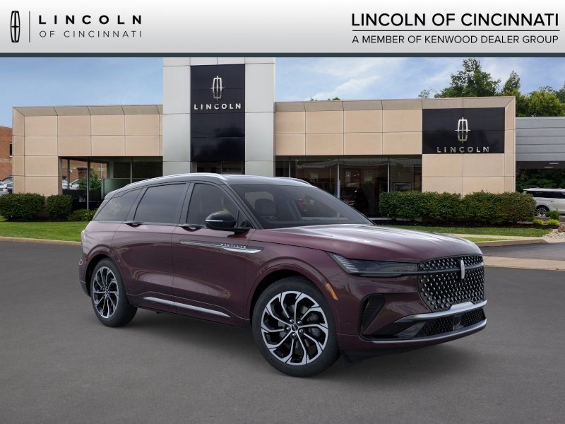 New 2024 Lincoln Nautilus Reserve w/ Equipment Group 203A AWD/4WD image 1