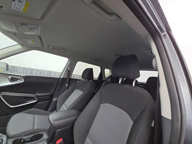 Used 2023 Kia Soul LX w/ Option Group 015 image 41