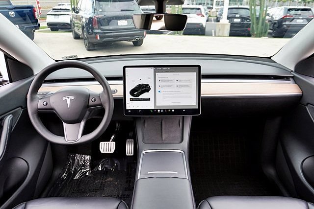 Used 2021 Tesla Model Y Performance AWD/4WD image 30