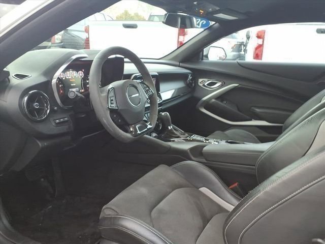 Used 2021 Chevrolet Camaro SS image 8