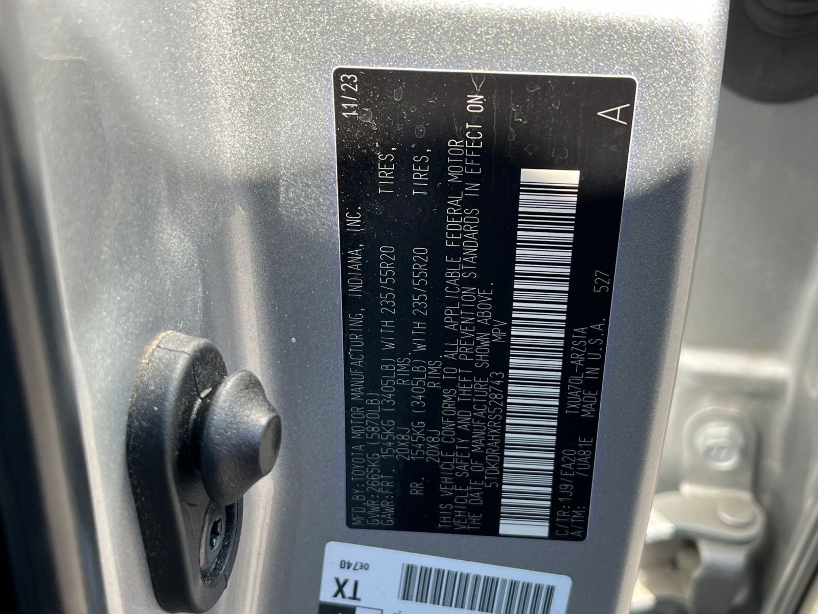 Used 2024 Toyota Highlander XSE image 32