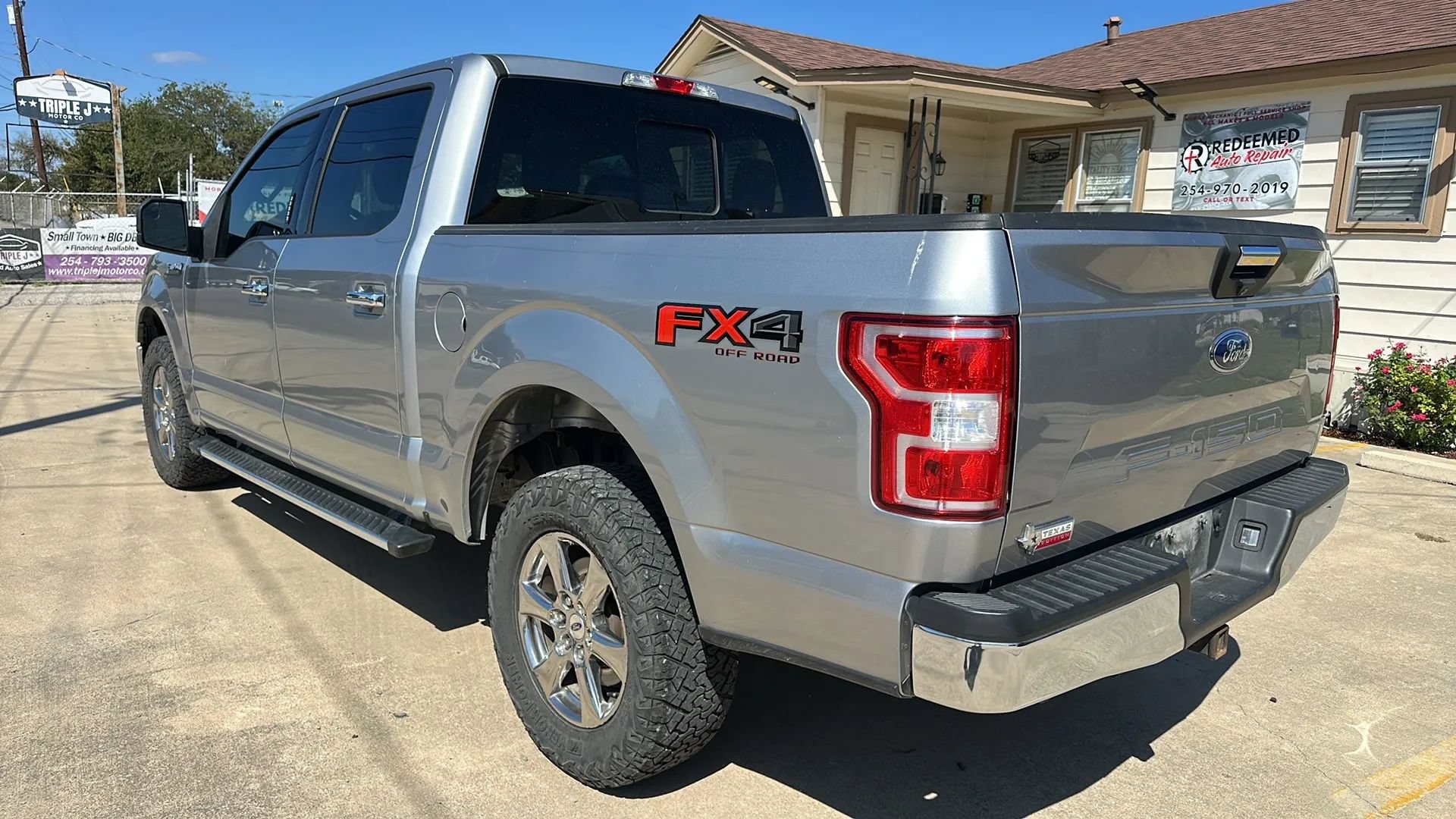 Used 2020 Ford F150 XLT w/ Equipment Group 302A Luxury AWD/4WD image 3