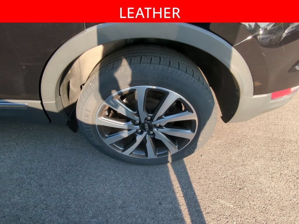 Used 2019 Lincoln MKC Reserve w/ MKC Climate Package AWD/4WD image 4