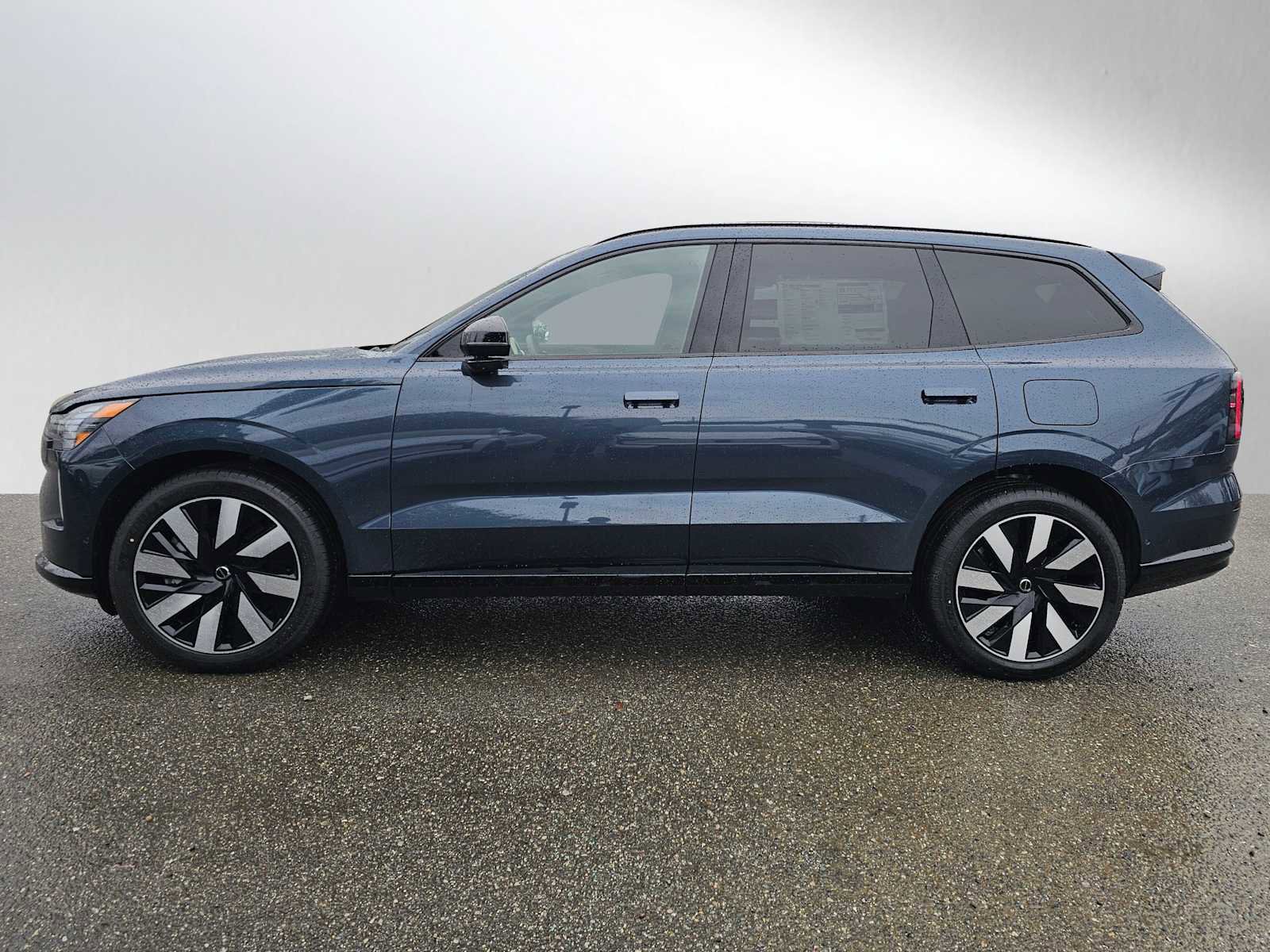 New 2026 Volvo EX90 Ultra image 6