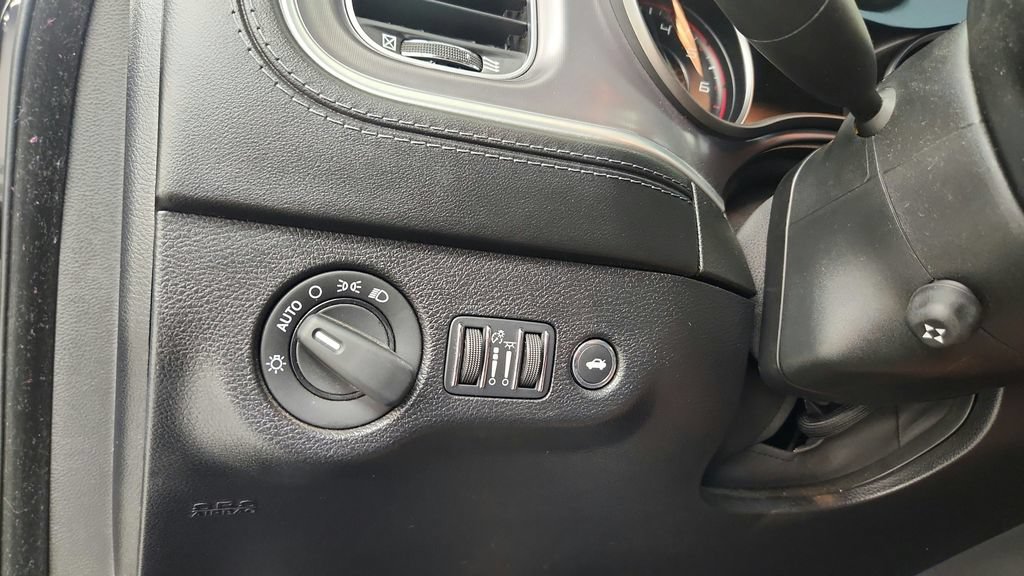 Used 2021 Dodge Charger Scat Pack RWD image 26