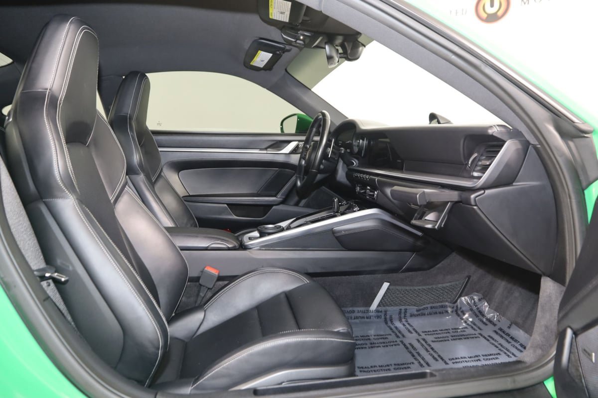 Used 2021 Porsche 911 Carrera RWD image 13