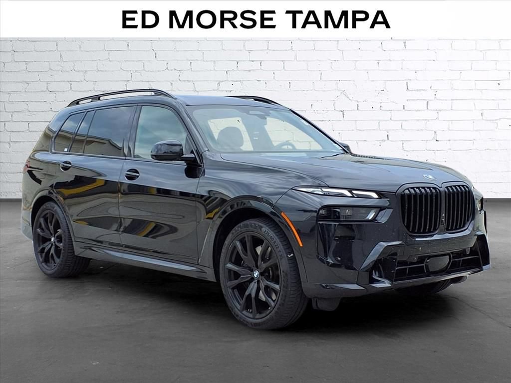 Used 2026 BMW X7 xDrive40i w/ M Sport Package AWD/4WD image 5