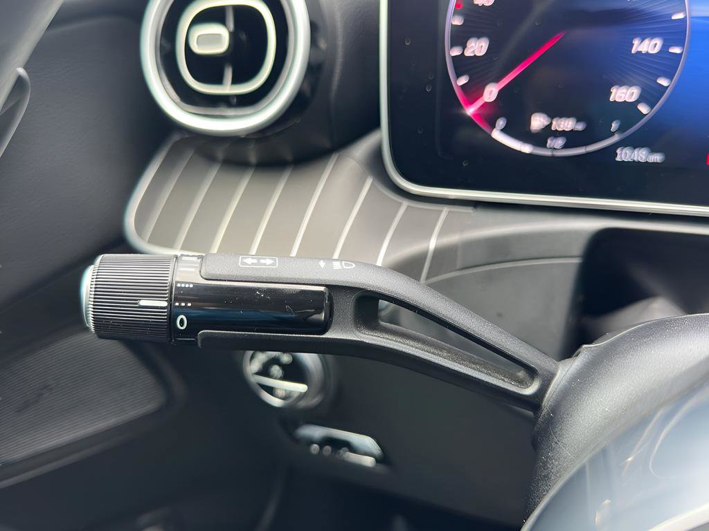 Used 2023 Mercedes-Benz C 300 Sedan image 41