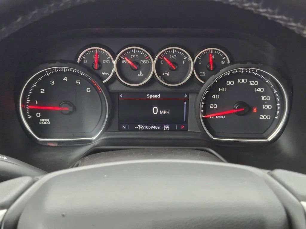 Used 2021 Chevrolet Suburban LS image 18