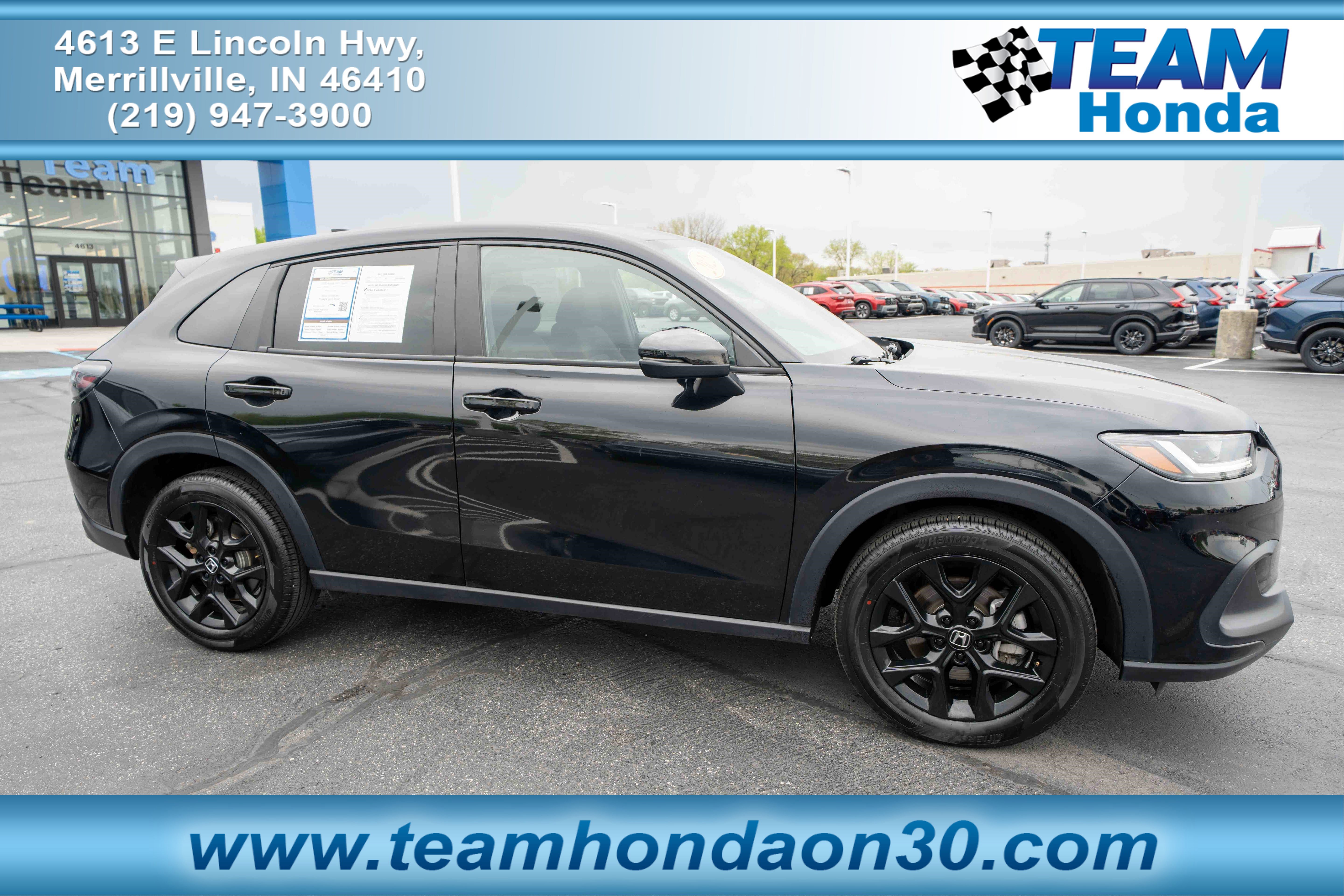 Used 2025 Honda HR-V Sport image 1