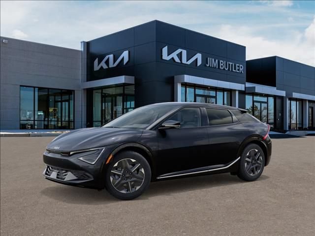 New 2026 Kia EV6 Light AWD/4WD image 3