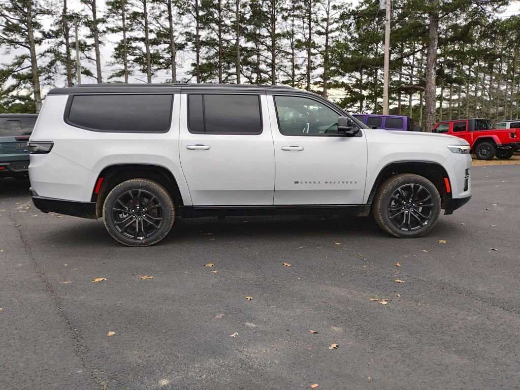 New 2026 Jeep Grand Wagoneer L Summit image 4