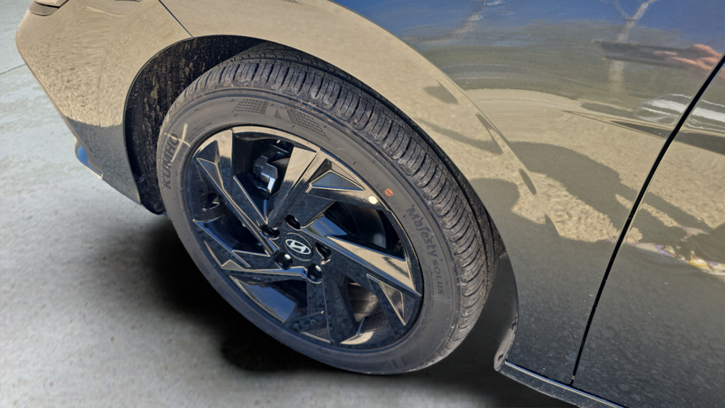 New 2026 Hyundai Elantra Sport FWD image 32