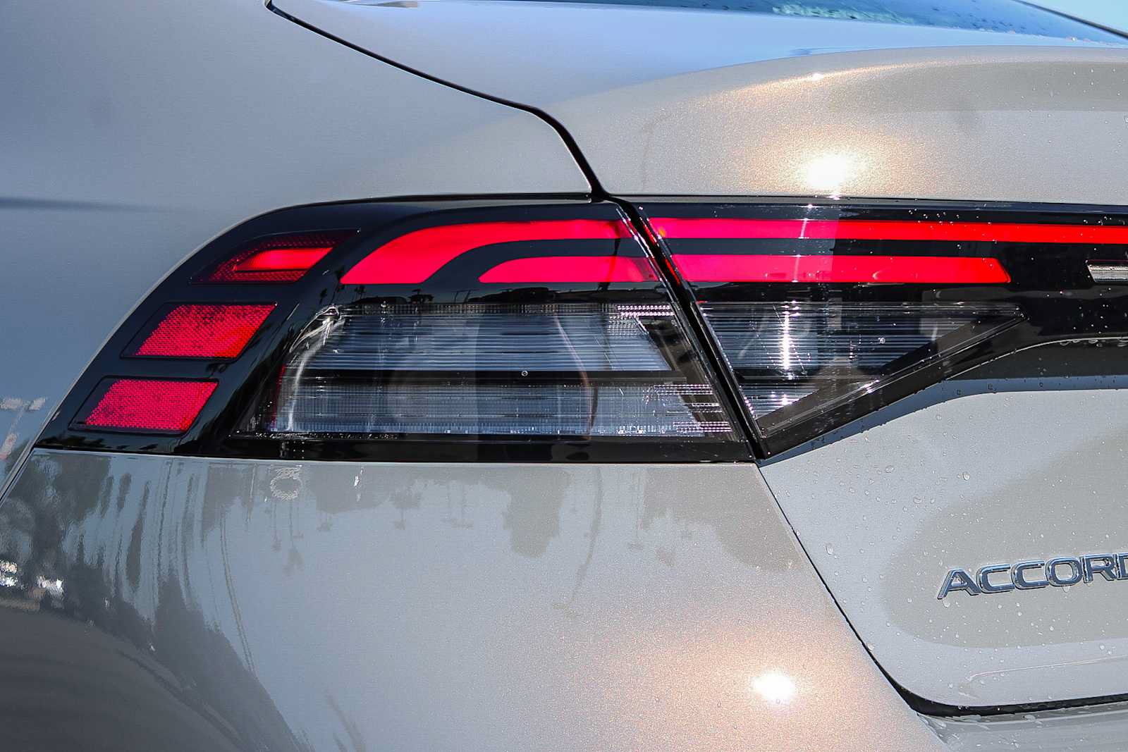 New 2026 Honda Accord EX-L image 7