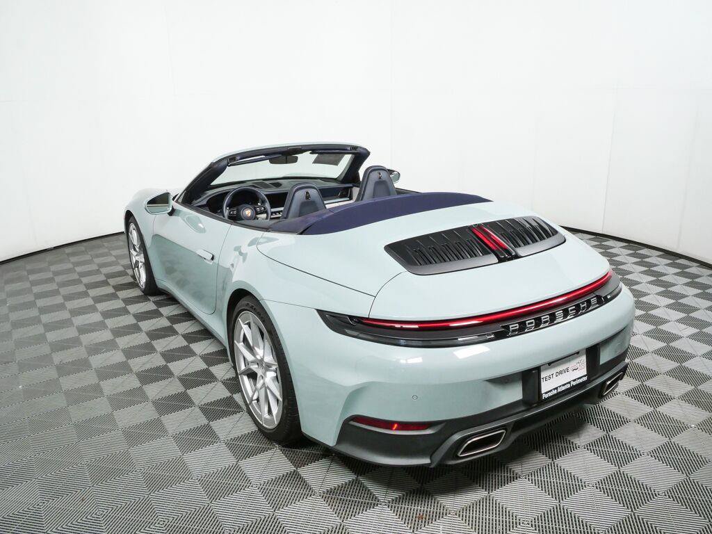 Certified 2025 Porsche 911 Carrera RWD image 24