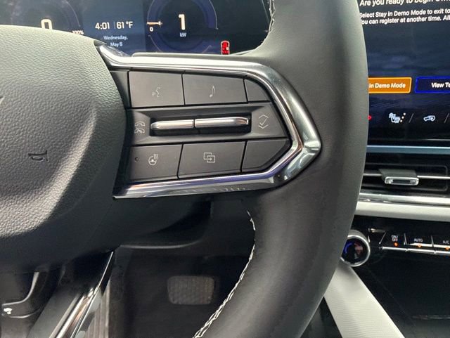 New 2026 Chevrolet Equinox EV LT AWD/4WD image 10