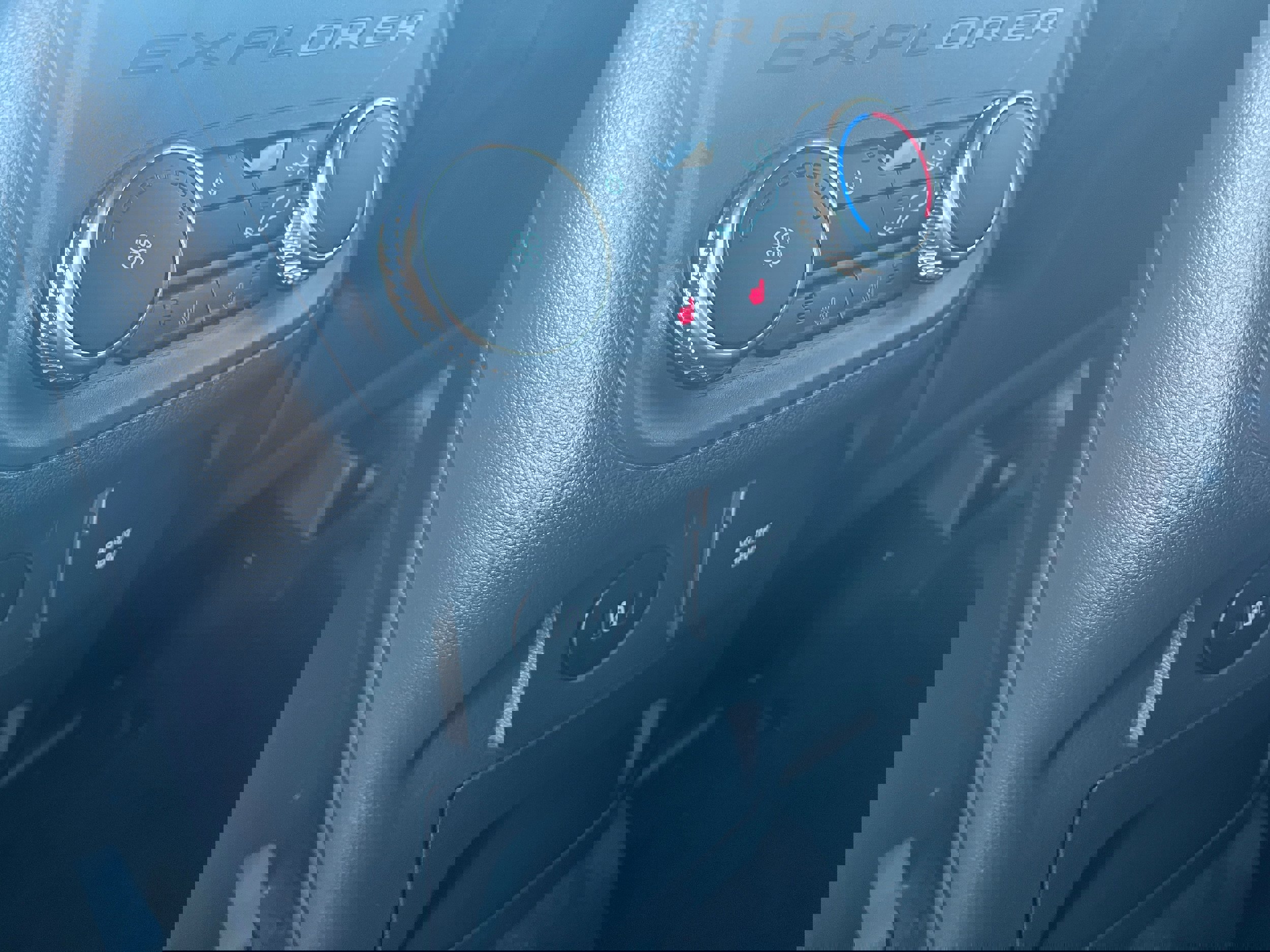 New 2026 Ford Explorer ST-Line w/ ST-Line Street Pack image 18