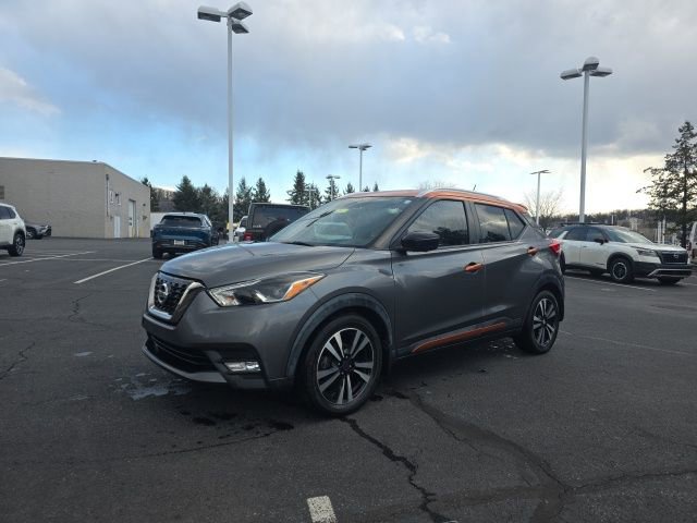 Certified 2018 Nissan Kicks SR w/ Exterior Electronics Package image 9