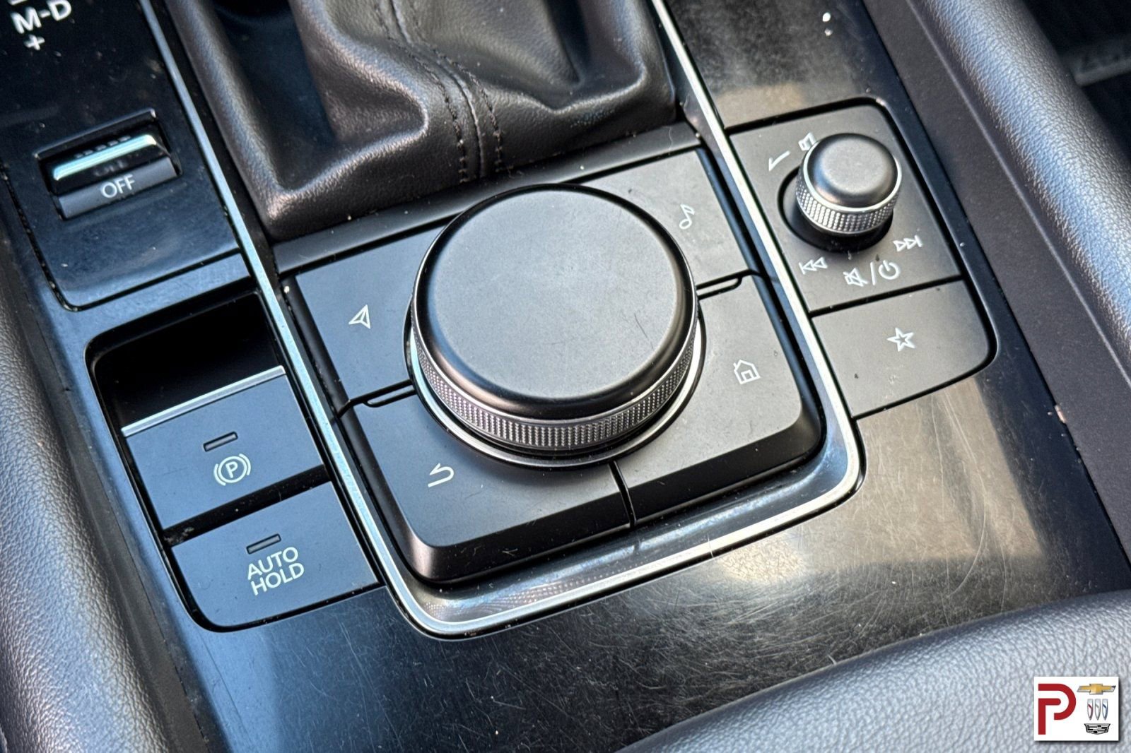 Used 2023 MAZDA MAZDA3 s image 31