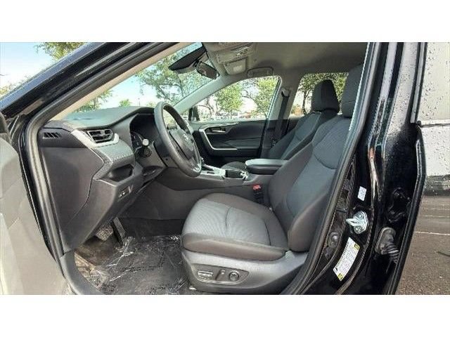Certified 2025 Toyota RAV4 XLE AWD/4WD image 16