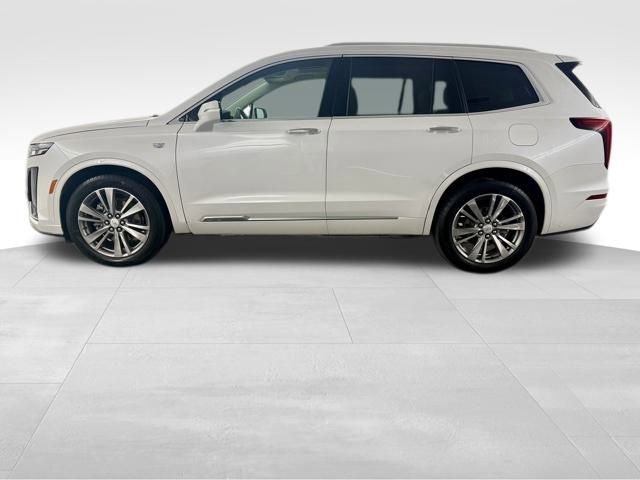 Used 2022 Cadillac XT6 Premium Luxury image 5