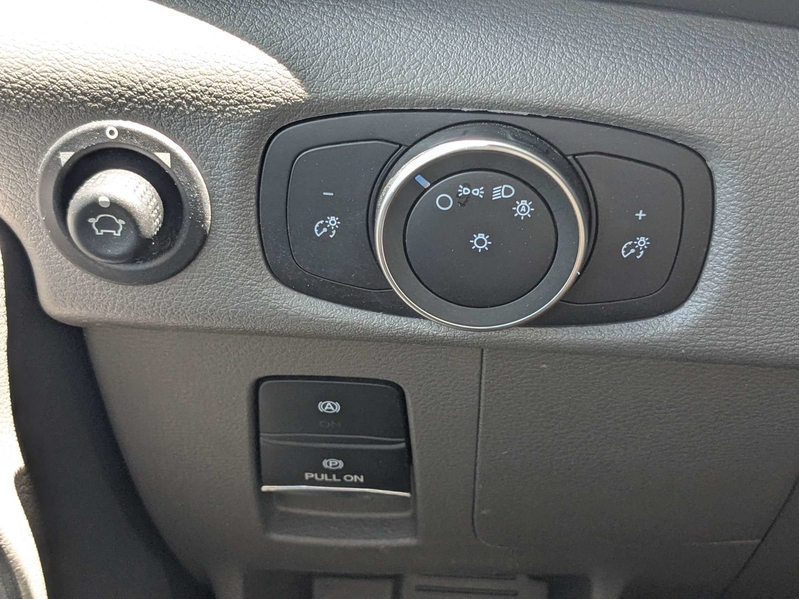 Used 2023 Ford Transit 250 Medium Roof AWD w/ Load Area Protection Package image 26