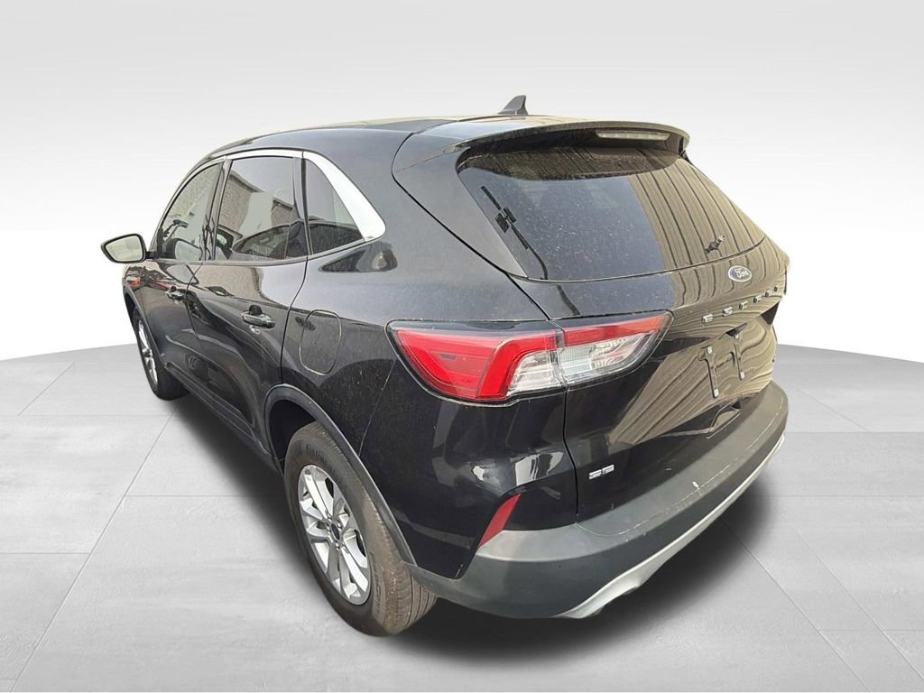 Used 2022 Ford Escape SE AWD/4WD image 4