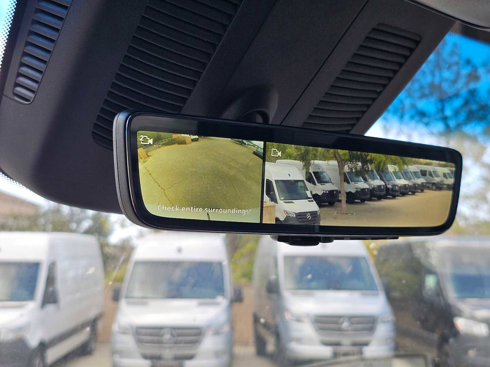 Used 2024 Mercedes-Benz Sprinter 3500 image 23