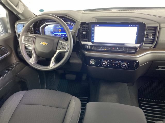 Used 2023 Chevrolet Silverado 1500 LT AWD/4WD image 13