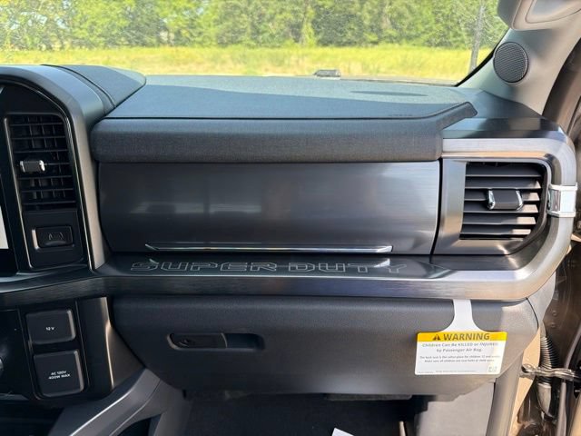 New 2026 Ford F250 Lariat w/ Lariat Premium Package AWD/4WD image 22