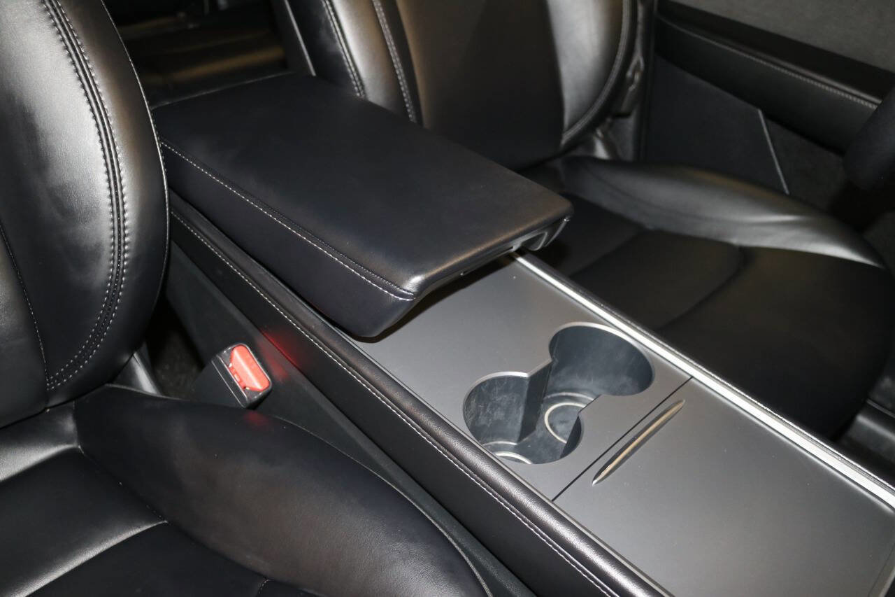 Used 2023 Tesla Model Y Performance image 57