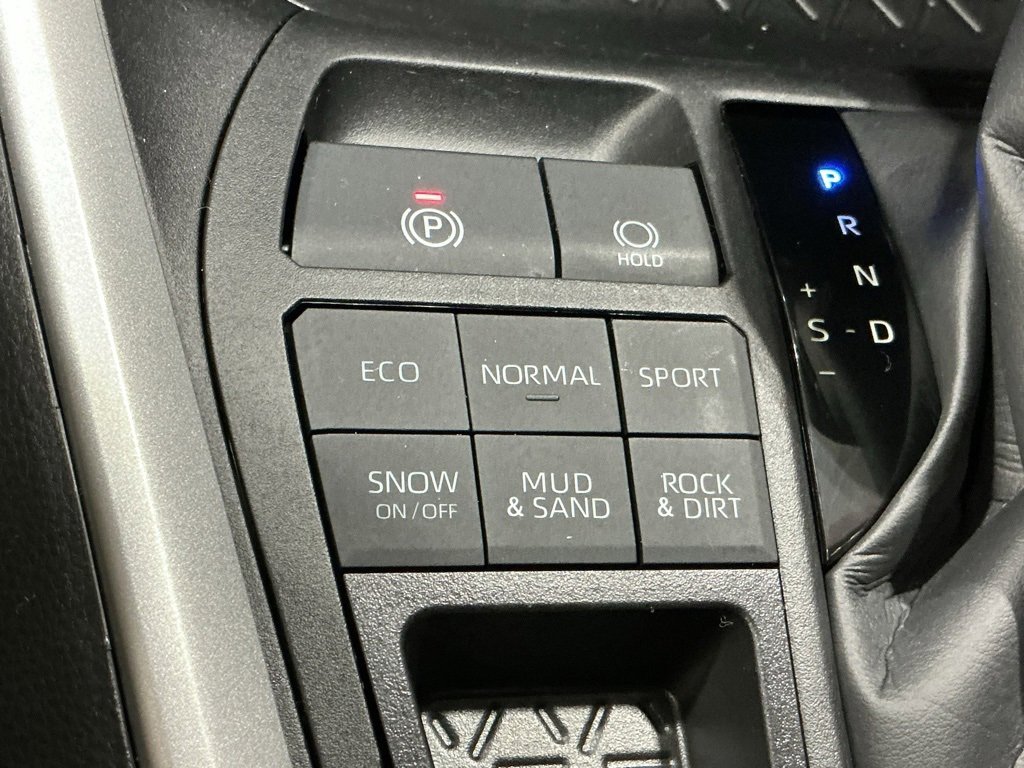 Used 2024 Toyota RAV4 XLE image 5