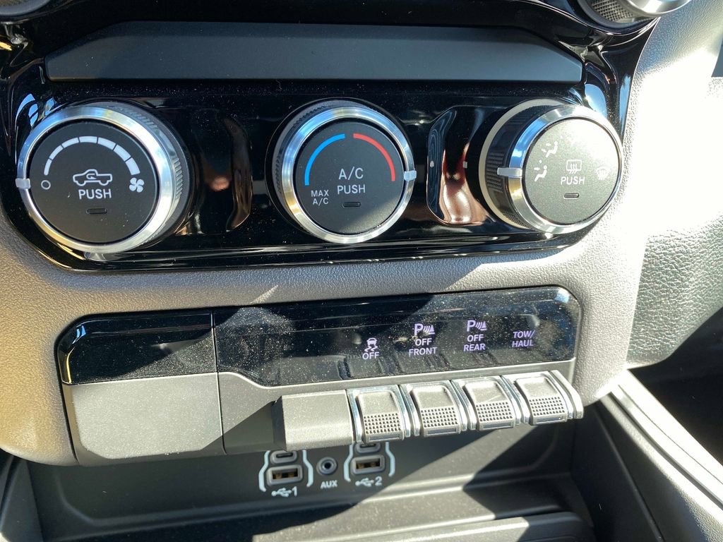 New 2026 RAM 1500 Express image 11