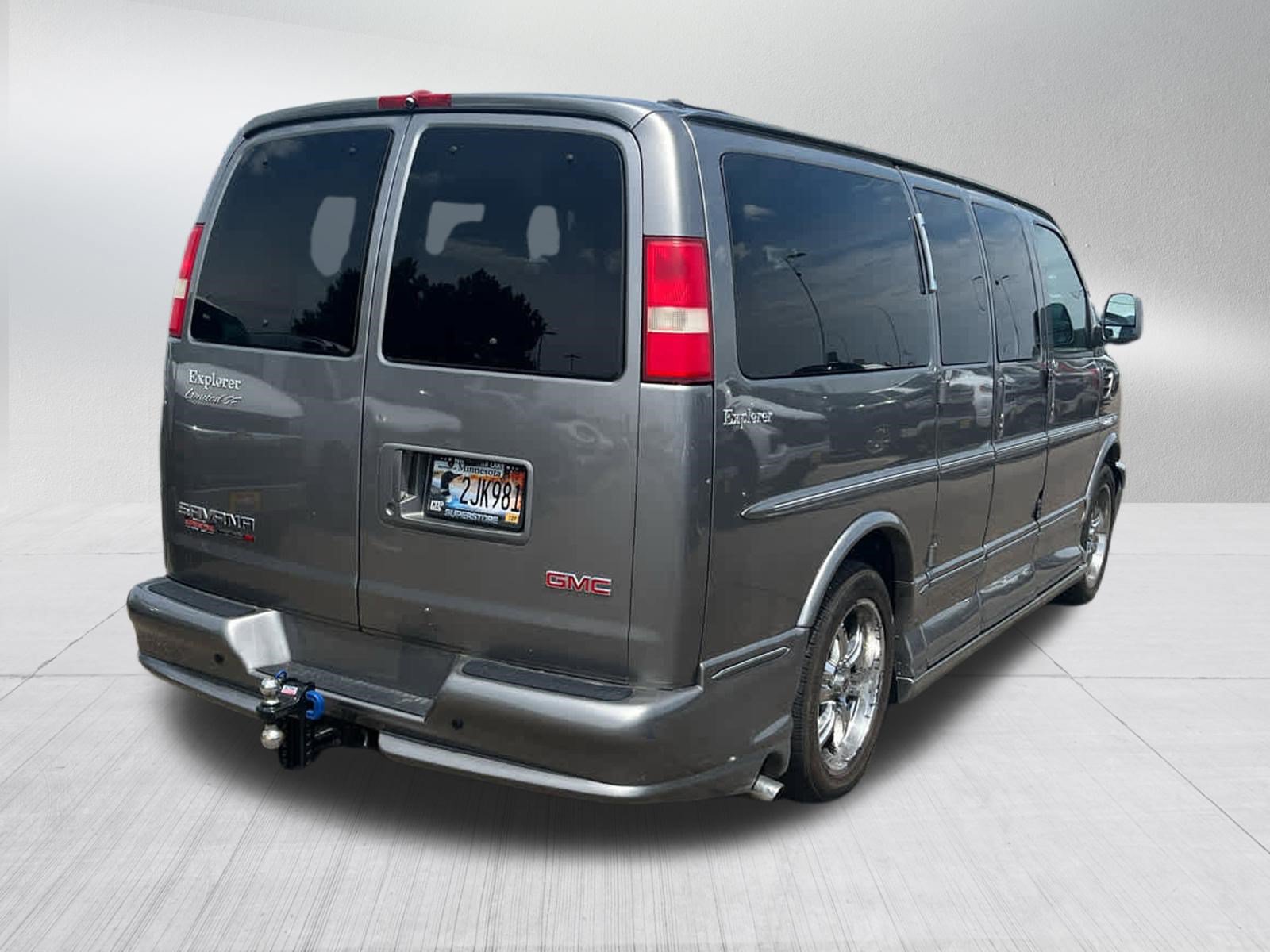 Used 2012 GMC Savana 1500 AWD image 10