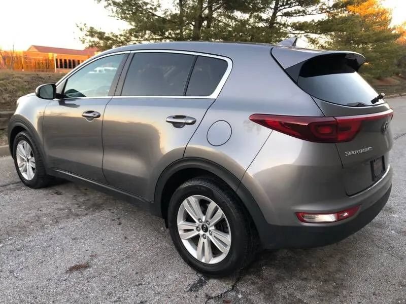 Used 2018 Kia Sportage LX FWD image 15