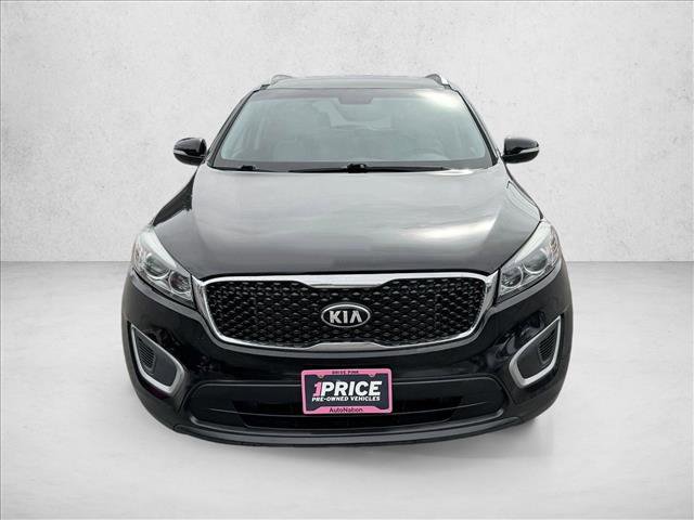 Used 2017 Kia Sorento LX w/ LX Convenience Package video 2