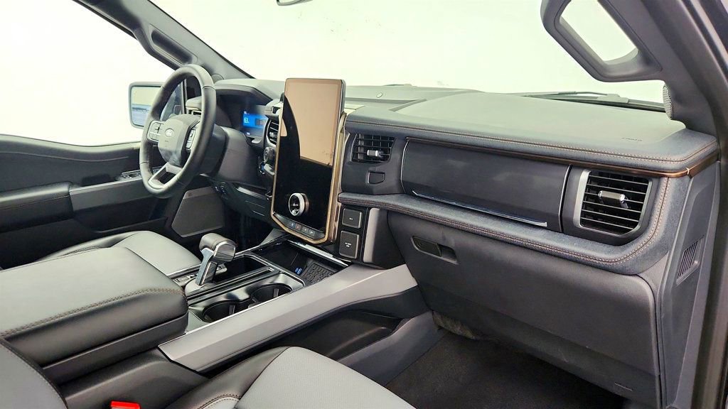 Used 2024 Ford F150 Lightning Lariat AWD/4WD image 24