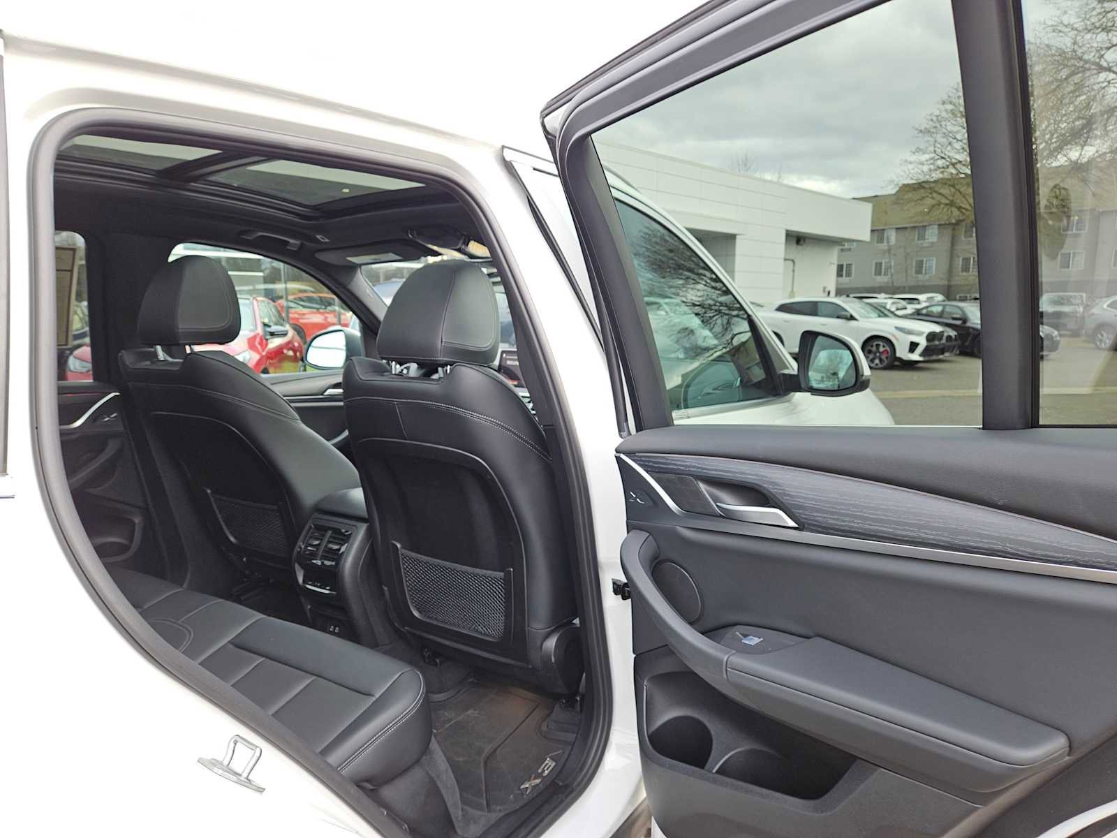 Used 2023 BMW X3 xDrive30i w/ Premium Package image 14