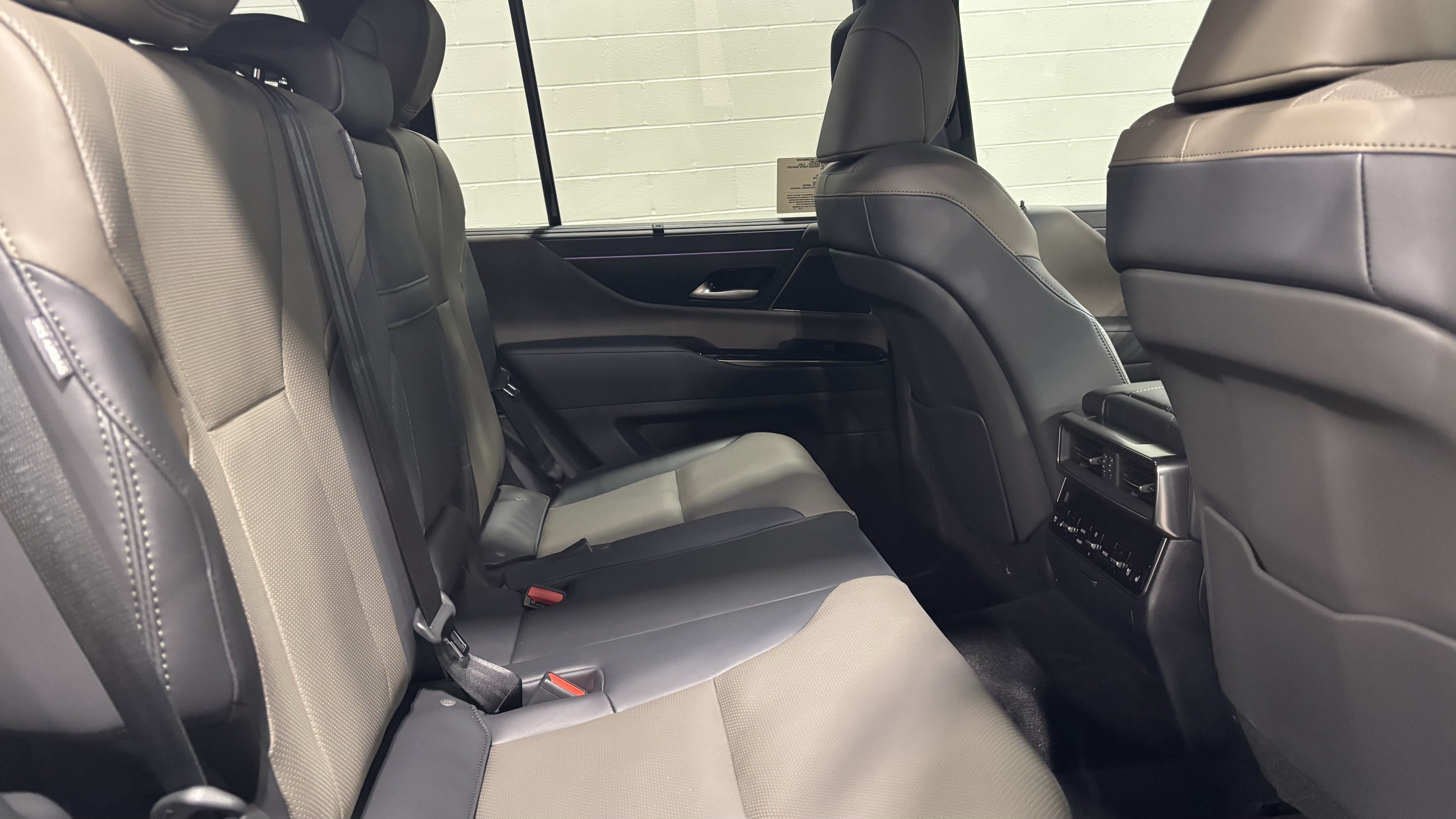 New 2026 Lexus LX 700h Overtrail AWD/4WD image 42