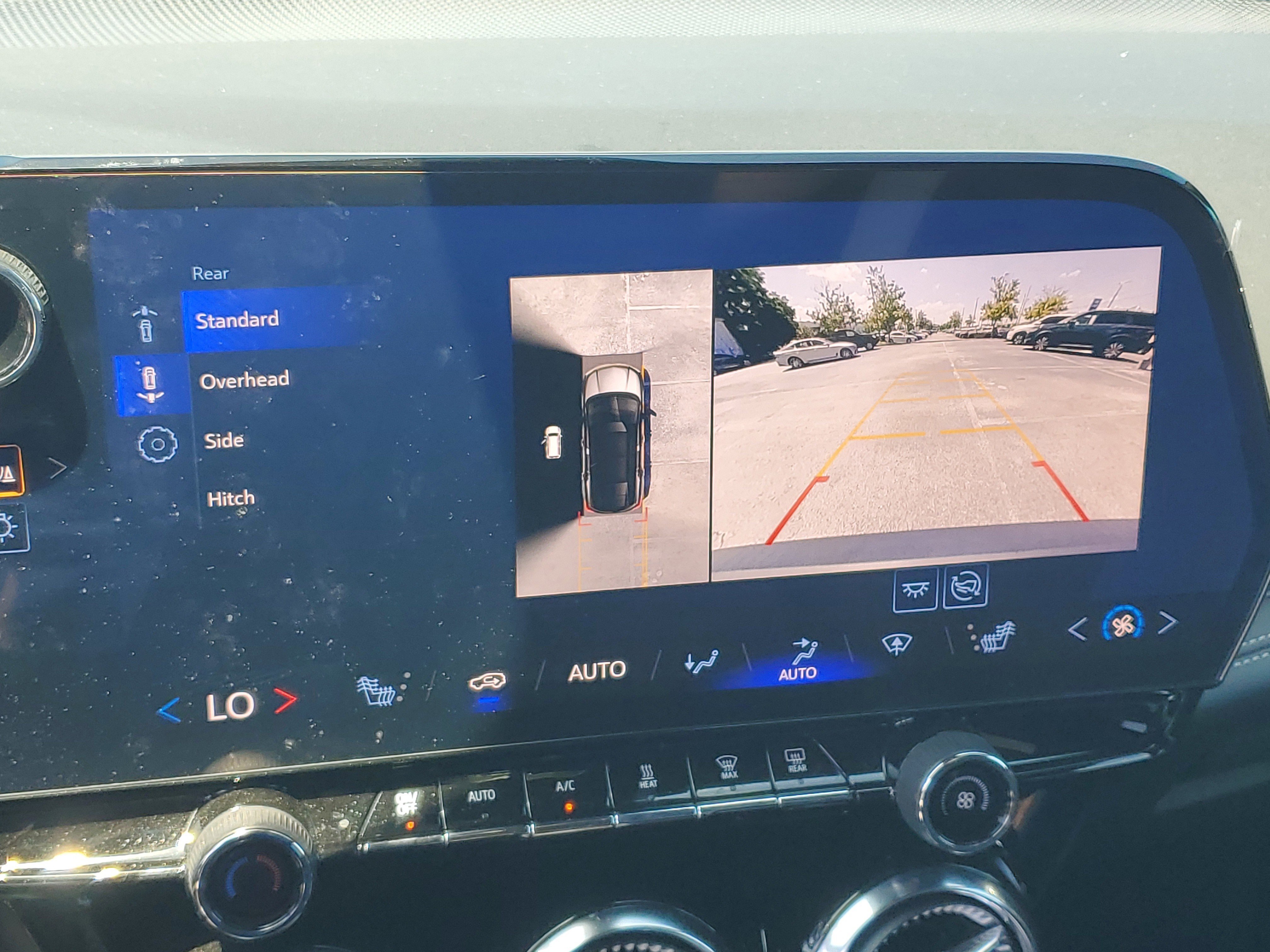Used 2024 Chevrolet Blazer EV LT AWD/4WD image 25
