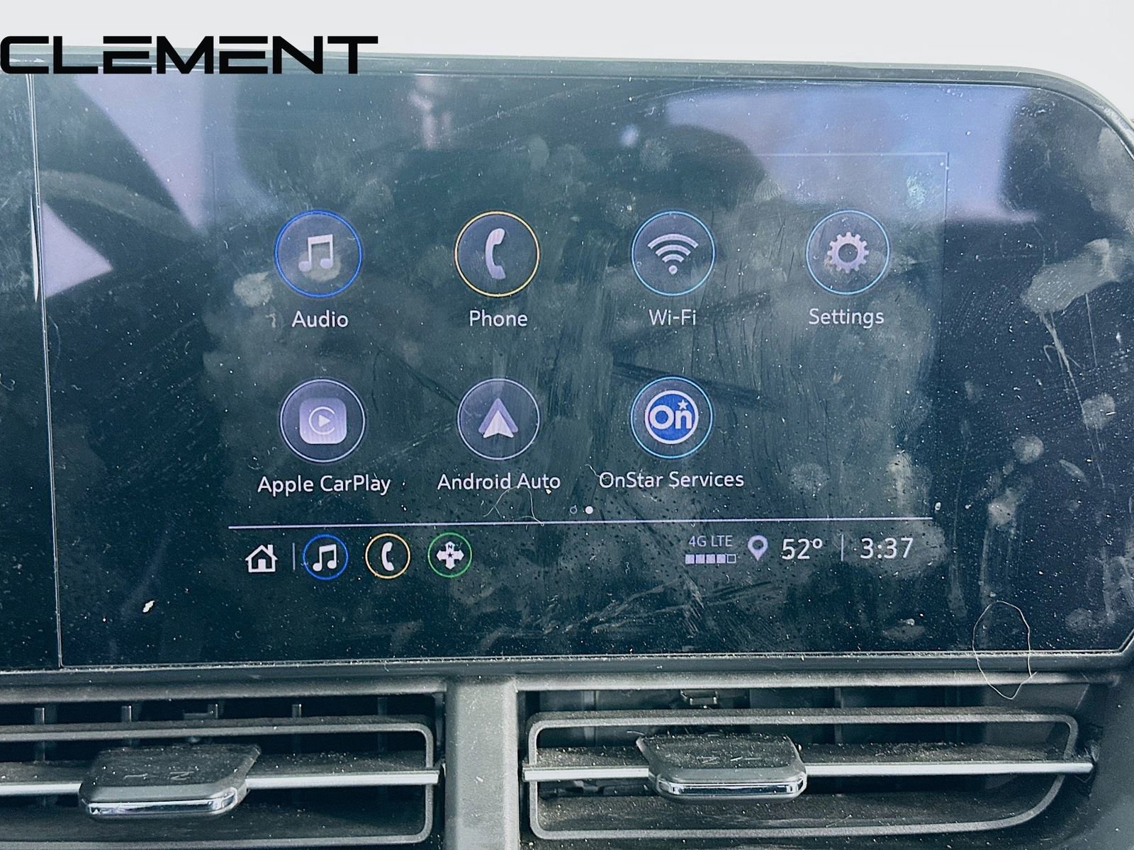 Used 2024 Chevrolet Trax RS image 18