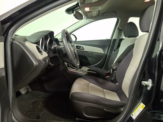 Used 2013 Chevrolet Cruze LS FWD image 14