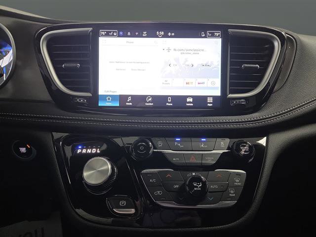 New 2026 Chrysler Pacifica Select image 8