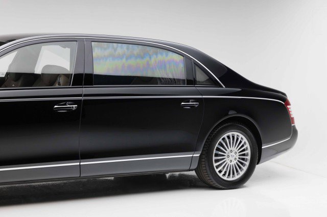 Used 2012 Maybach 62 image 31