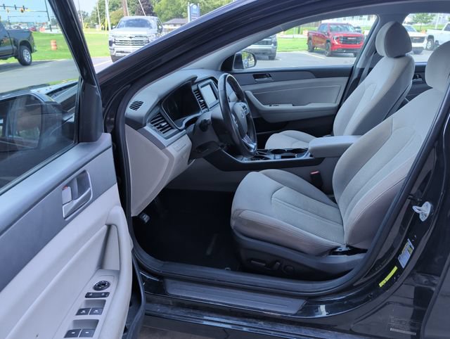 Used 2019 Hyundai Sonata SEL FWD image 11